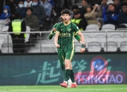 关于上海申花客场惜败江苏苏宁，遗憾失利的信息